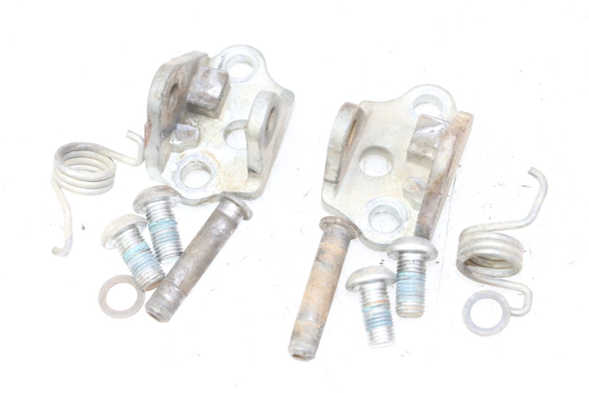 photo de PAIRE PLATINE CALE PIED AVANT YAMAHA YZ-F YZF 250 (2014 - 2018) - Vue principale