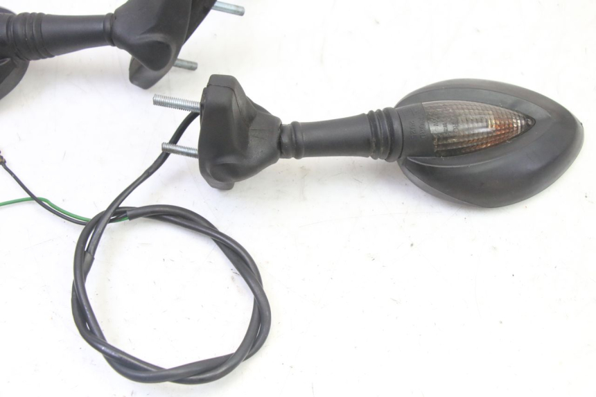 photo de PAIRE RETROVISEURS HONDA CBR RR FIREBLADE 900 (1992 - 1994) - État de surface