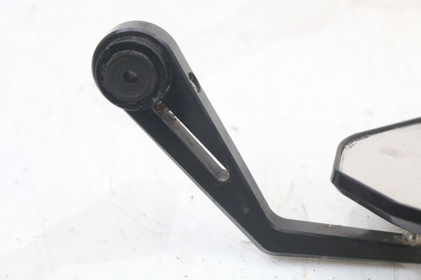 photo de PAIRE RETROVISEURS SUZUKI GSR 750 (2011 - 2017) - Vue produit