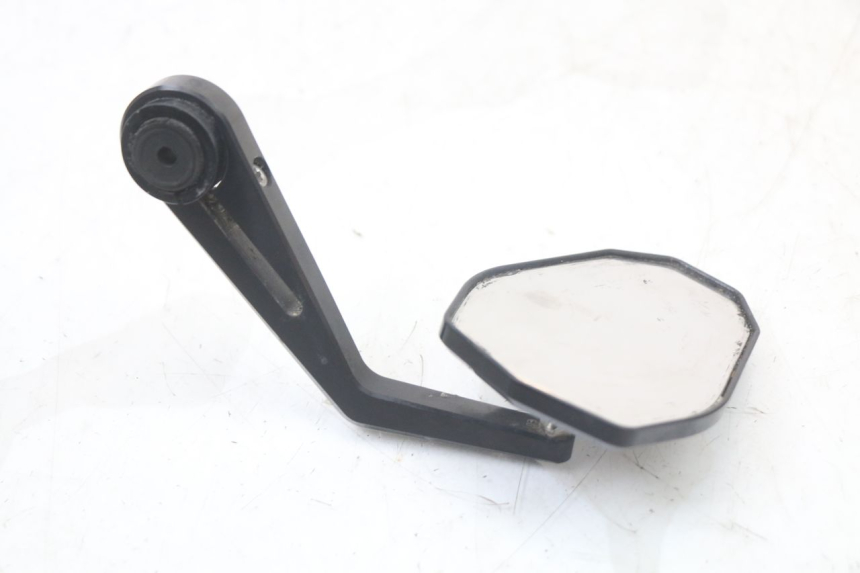 photo de PAIRE RETROVISEURS SUZUKI GSR 750 (2011 - 2017) - Marquages et références