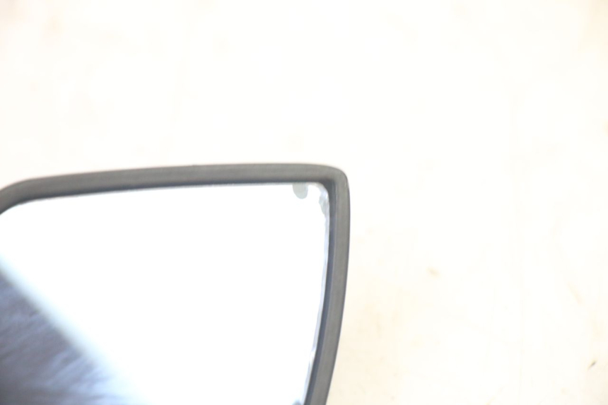 photo de PAIRE RETROVISEURS SUZUKI SV S 650 (2003 - 2009) - Points de fixation