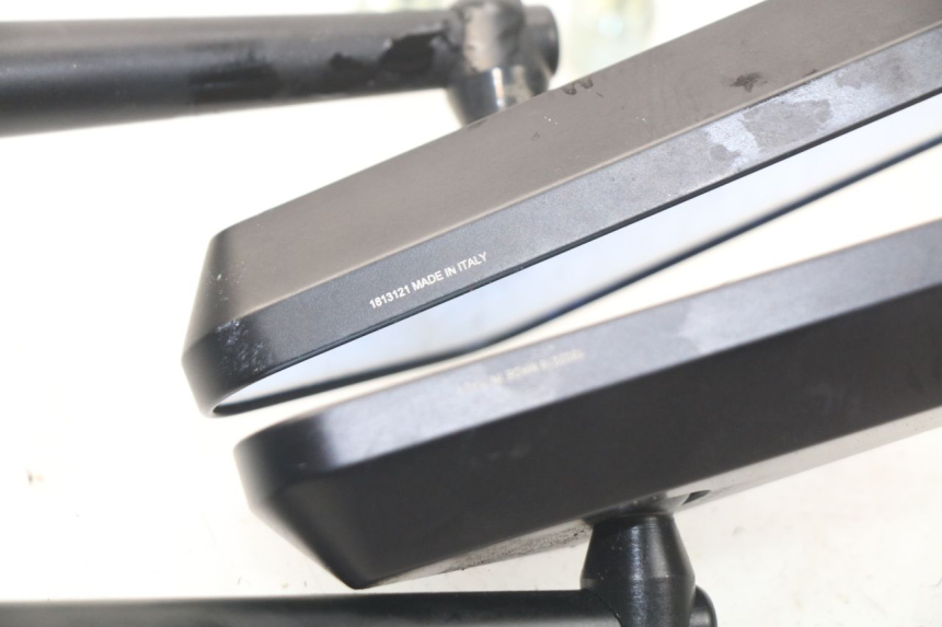 photo de PAIRE RETROVISEURS KAWASAKI Z Z900 900 (2017 - 2019) - Détail de la pièce