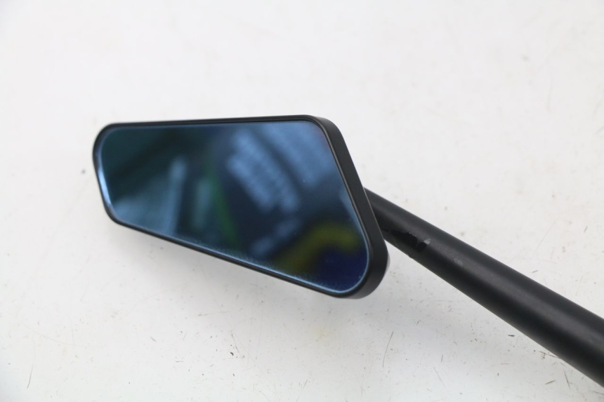 photo de PAIRE RETROVISEURS KAWASAKI Z Z900 900 (2017 - 2019) - Détails caractéristiques