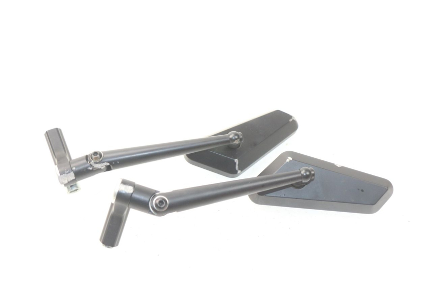 photo de PAIRE RETROVISEURS KAWASAKI Z Z900 900 (2017 - 2019) - Gros plan technique