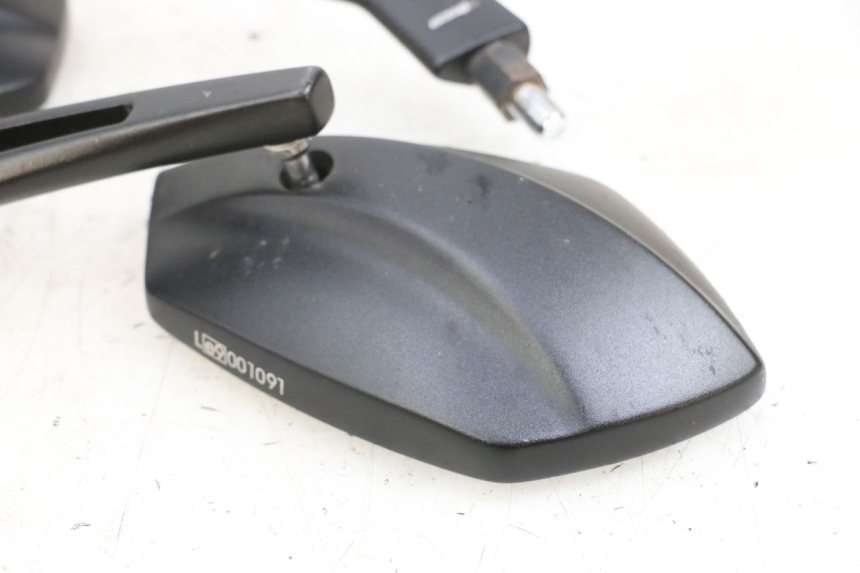 photo de PAIRE RETROVISEURS KAWASAKI ZR 7 750 (1999 - 2004) - Pièce contrôlée