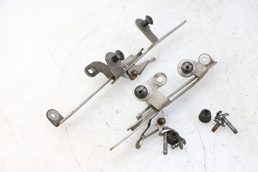 photo de PARE BRISE QUADRO 4 4D 350 (2015 - 2018) - Pièce contrôlée