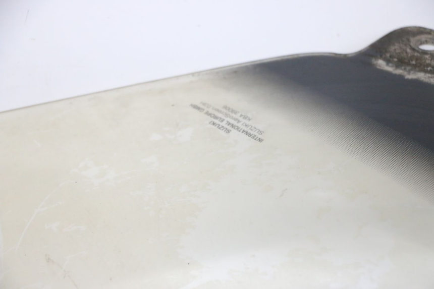 photo de PARE BRISE SUZUKI BURGMAN 125 (2007 - 2014) - Zoom qualité