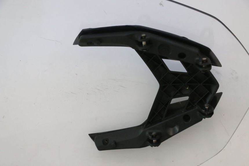 photo de PARE BRISE BMW C SPORT 650 (2015 - 2021) - Points de fixation