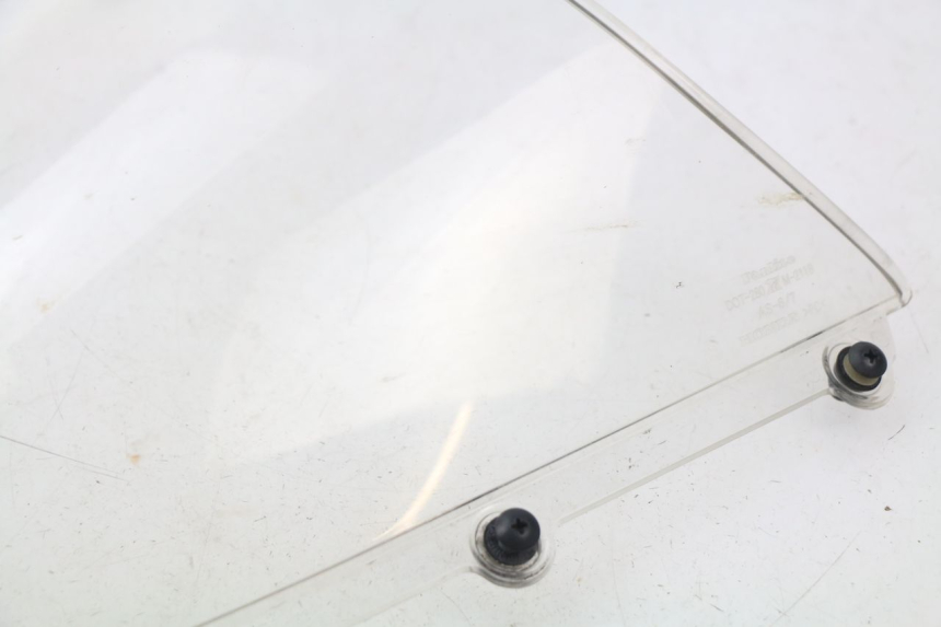 photo de PARE BRISE HONDA CBR RR FIREBLADE 1000 (2006 - 2007) - Marquages et références