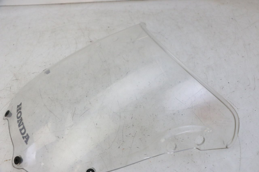 photo de PARE BRISE HONDA CBR RR FIREBLADE 900 (1992 - 1994) - État de surface
