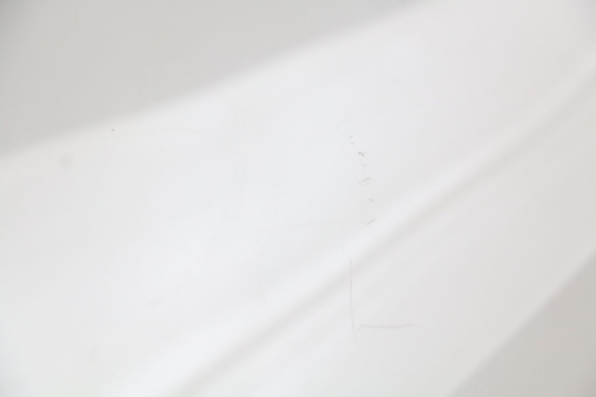 photo de PARE BRISE PEUGEOT CITYSTAR AIR 125 (2014 - 2017) - Détail de la pièce