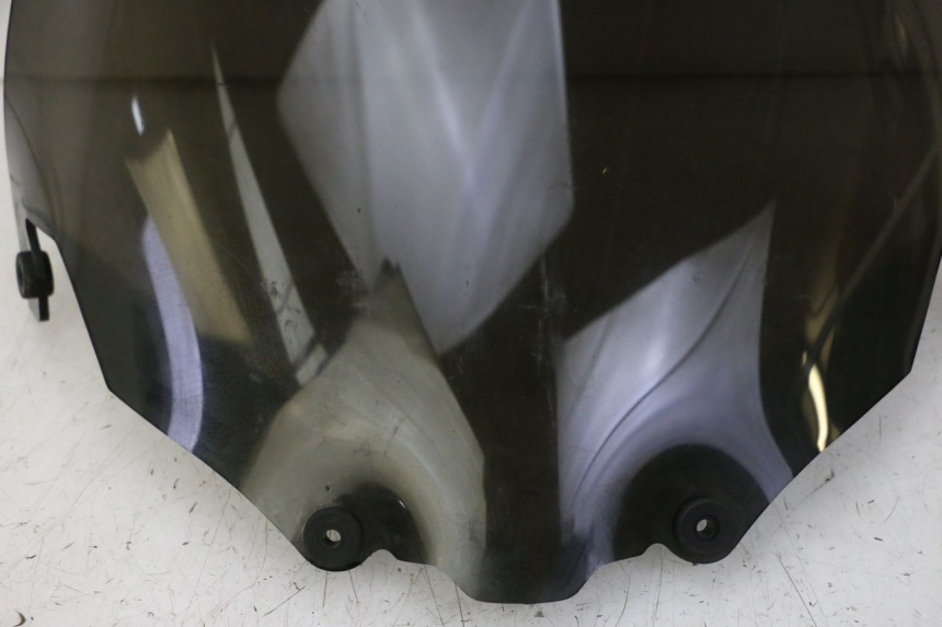 photo de PARE BRISE PEUGEOT CITYSTAR 50 (2013 - 2017) - Vue d’ensemble