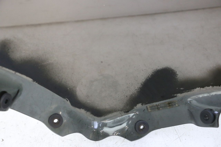 photo de PARE BRISE PEUGEOT CITYSTAR 50 (2013 - 2017) - Détail de la pièce