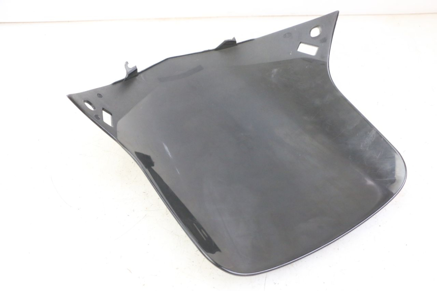 photo de PARE BRISE PEUGEOT ELYSTAR 50 (2002 - 2014) - Marquages et références