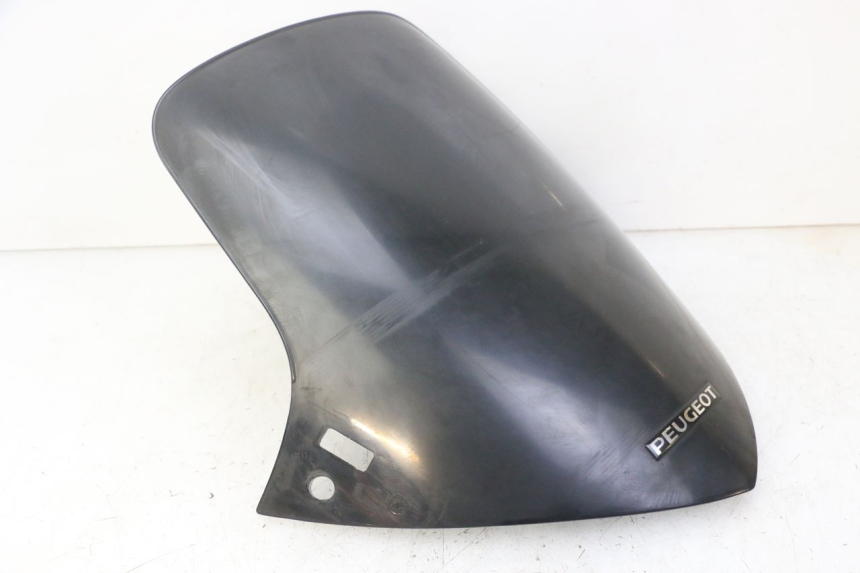 photo de PARE BRISE PEUGEOT ELYSTAR 50 (2002 - 2014) - Zoom état d’usage