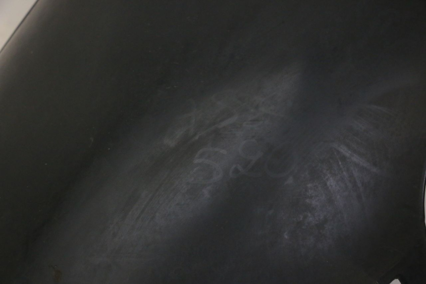 photo de PARE BRISE PEUGEOT ELYSTAR 50 (2002 - 2014) - Vue rapprochée