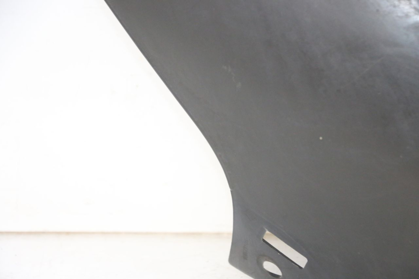 photo de PARE BRISE PEUGEOT ELYSTAR 50 (2002 - 2014) - Autre angle de vue