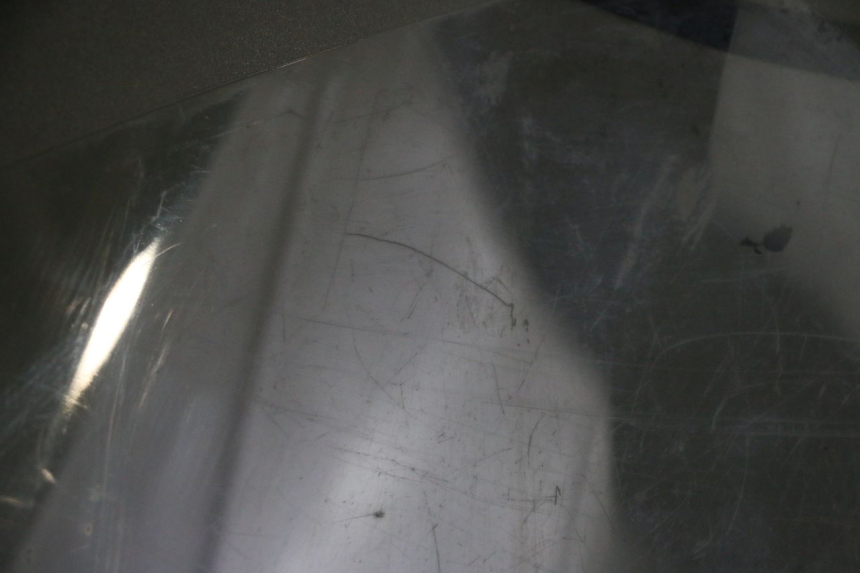 photo de PARE BRISE PEUGEOT ELYSTAR 50 (2002 - 2014) - Vue d’ensemble