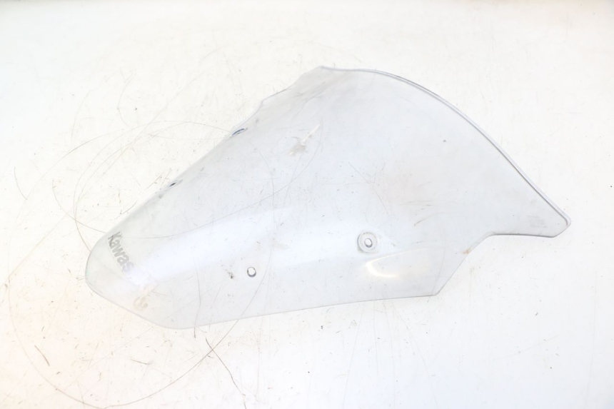 photo de PARE BRISE KAWASAKI ER-6 ER6 F ABS 650 (2012 - 2016) - Gros plan technique