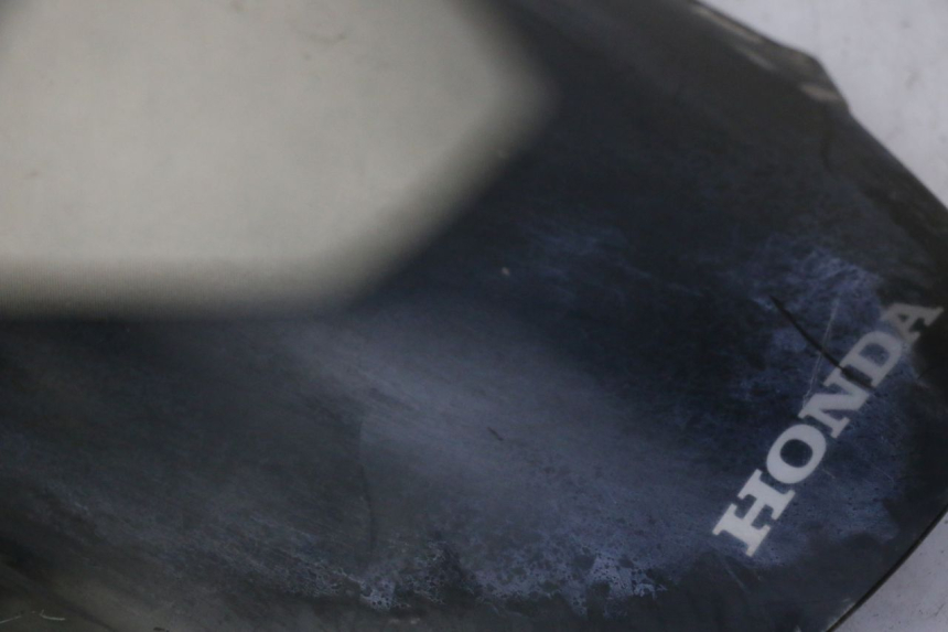 photo de PARE BRISE HONDA FES S-WING SWING ABS 125 (2007 - 2015) - Points de fixation