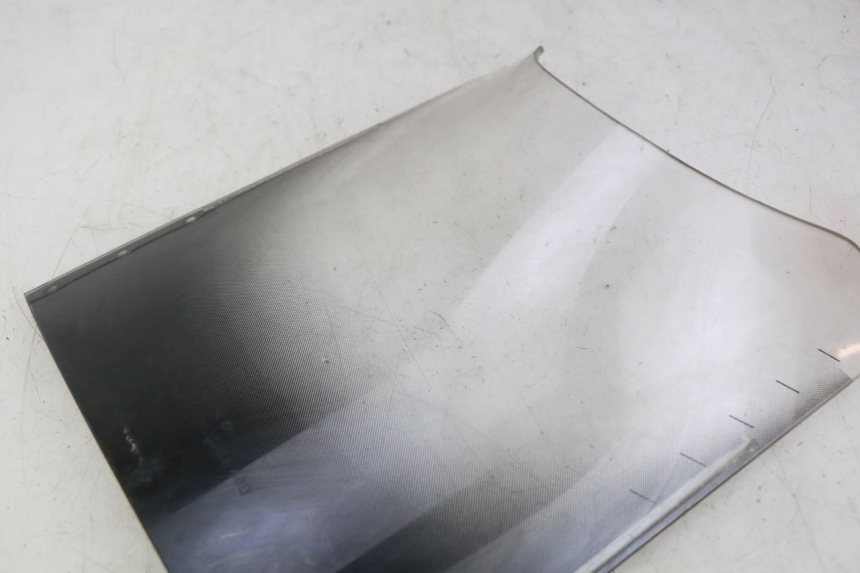 photo de PARE BRISE SUZUKI GSX-F GSX  F 1100 (1988 - 1994) - Détail de la pièce