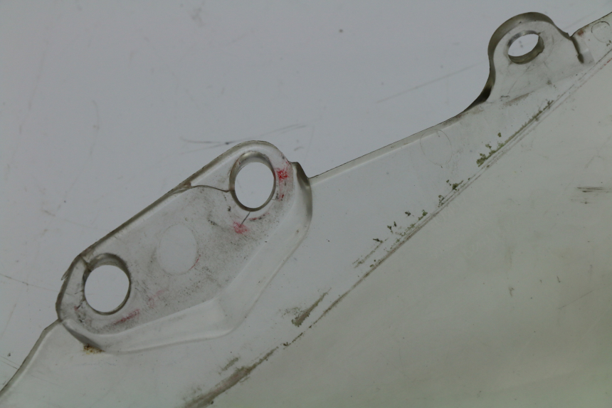 photo de PARE BRISE HONDA CBR F 600 (1996 - 1998) - Détail de la pièce