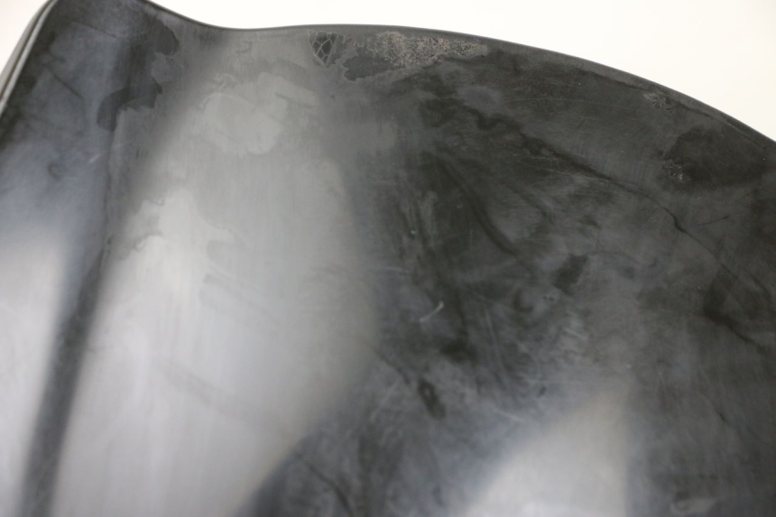 photo de PARE BRISE SYM JET 14 4T 50 (2018 - 2022) - Gros plan technique