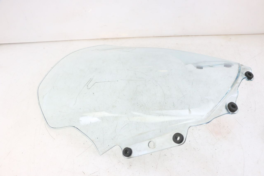 photo de PARE BRISE PIAGGIO MP3 500 (2011 - 2015) - Points de fixation