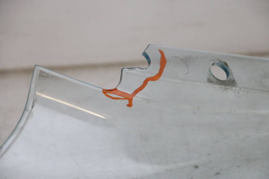 photo de PARE BRISE PIAGGIO MP3 125 (2006 - 2014) - Vue d’ensemble