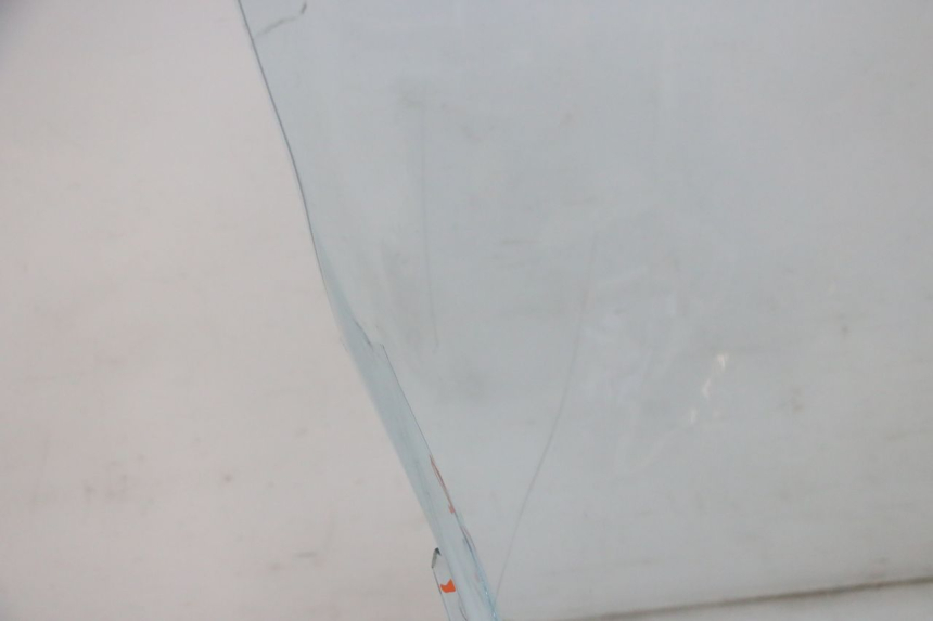 photo de PARE BRISE PIAGGIO MP3 125 (2006 - 2014) - État de surface