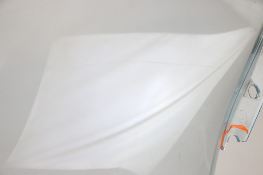 photo de PARE BRISE PIAGGIO MP3 125 (2006 - 2014) - Marquages et références