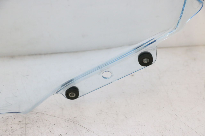 photo de PARE BRISE PIAGGIO MP3 125 (2006 - 2014) - Zoom état d’usage