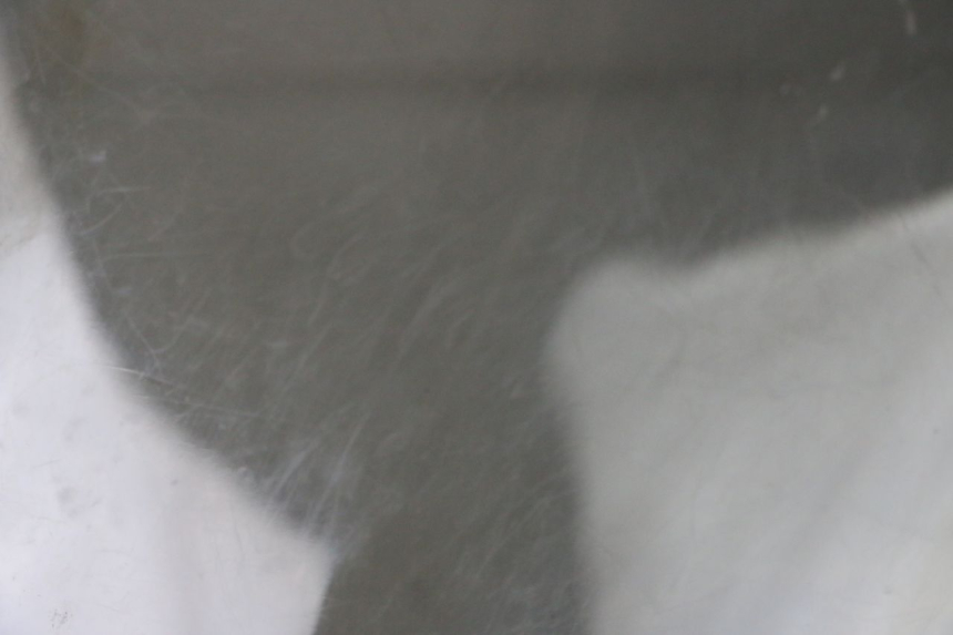 photo de PARE BRISE PEUGEOT ELYSTAR 50 (2002 - 2014) - Autre angle de vue