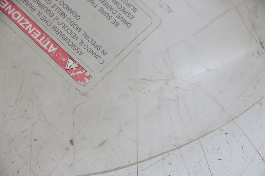 photo de PARE BRISE PIAGGIO VESPA LX IE 125 (2010 - 2012) - Autre angle de vue