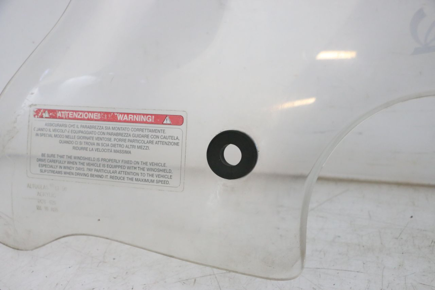 photo de PARE BRISE PIAGGIO VESPA LX IE 125 (2010 - 2012) - Pièce contrôlée