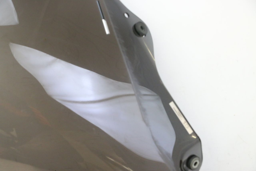 photo de PARE BRISE PEUGEOT SATELIS 125 (2013 - 2018) - Zoom qualité