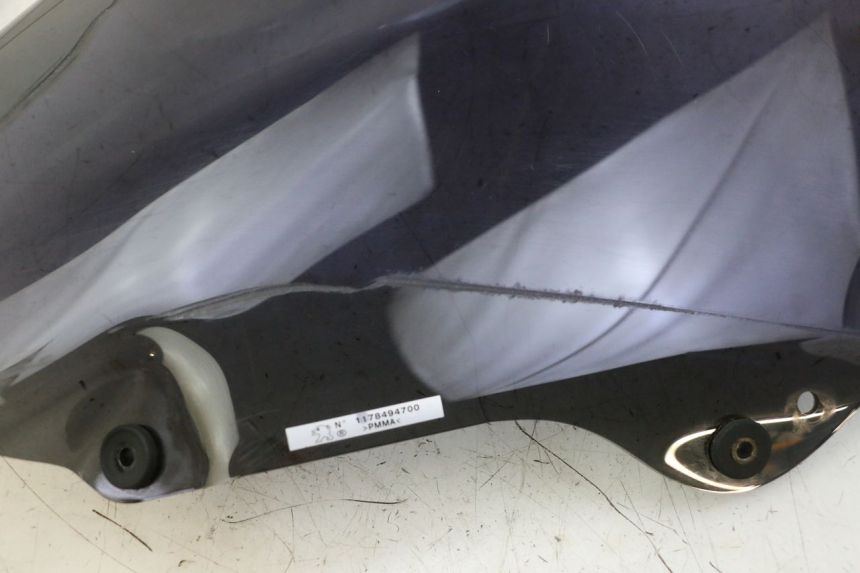 photo de PARE BRISE PEUGEOT SATELIS 125 (2013 - 2018) - Zoom composants