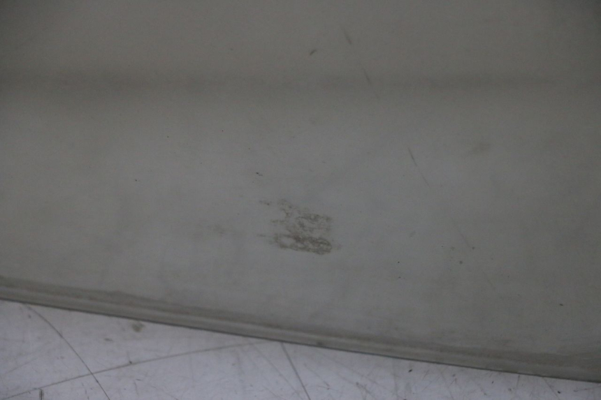 photo de PARE BRISE PEUGEOT SATELIS 125 (2006 - 2009) - Zoom composants