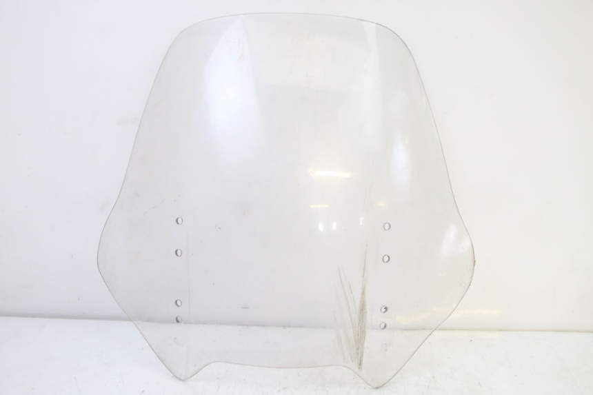 photo de PARE BRISE HONDA ST PAN EUROPEAN 1300 (2002 - 2013) - Détail de la pièce