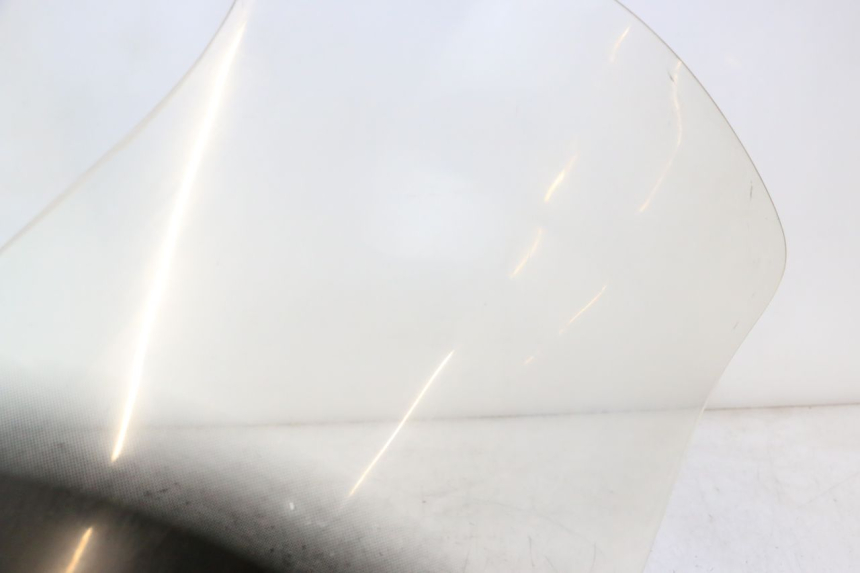 photo de PARE BRISE RAZZO STEED 125 (2012 - 2018) - Focus structure