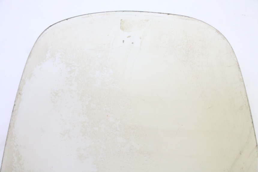 photo de PARE BRISE PIAGGIO SUPER LX 125 (2000 - 2003) - Détail de la pièce