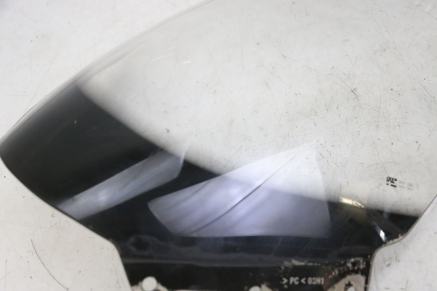 photo de PARE BRISE SUZUKI BURGMAN 125 (2015 - 2017) - Vue d’ensemble