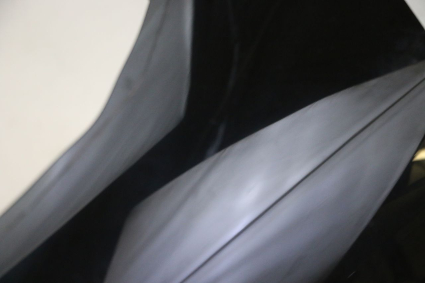 photo de PARE BRISE SUZUKI SV S 650 (2003 - 2009) - Détail de la pièce