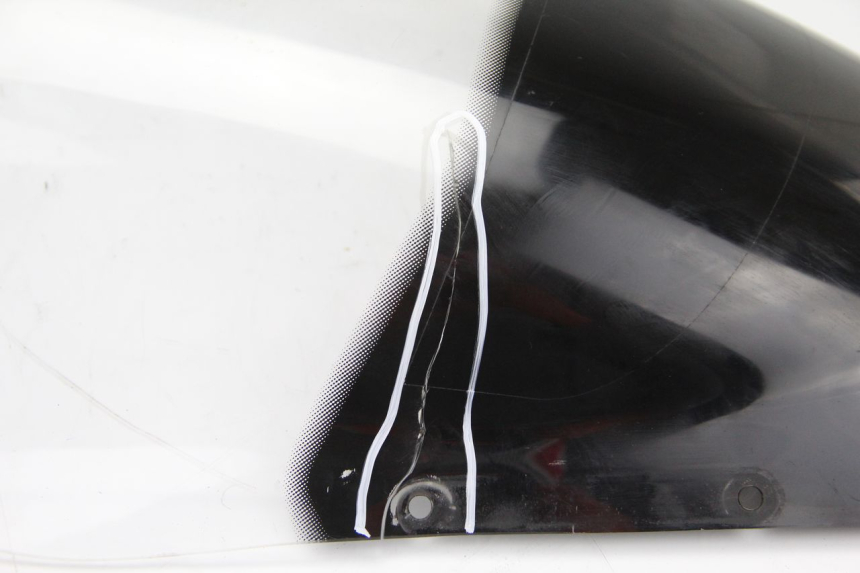 photo de PARE BRISE YAMAHA TDM ABS 900 (2002 - 2014) - Points de fixation