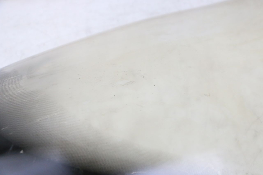 photo de PARE BRISE SUZUKI UH BURGMAN 125 (2002 - 2006) - État de surface