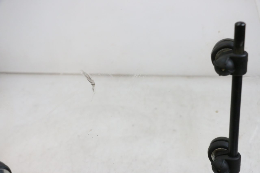 photo de Windshield BEELINE VELOCE 4T 50 (2011 - 2020) - Zoom état d’usage