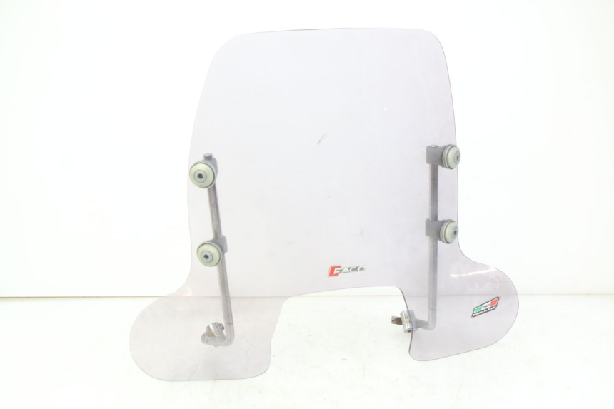 photo de PARE BRISE PIAGGIO VESPA SPRINT 2T 50 (2014 - 2018) - Vue principale