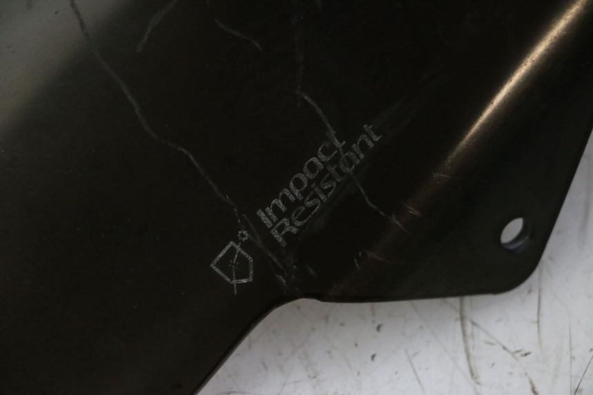 photo de PARE BRISE YAMAHA X-MAX XMAX 125 (2010 - 2013) - Points de fixation