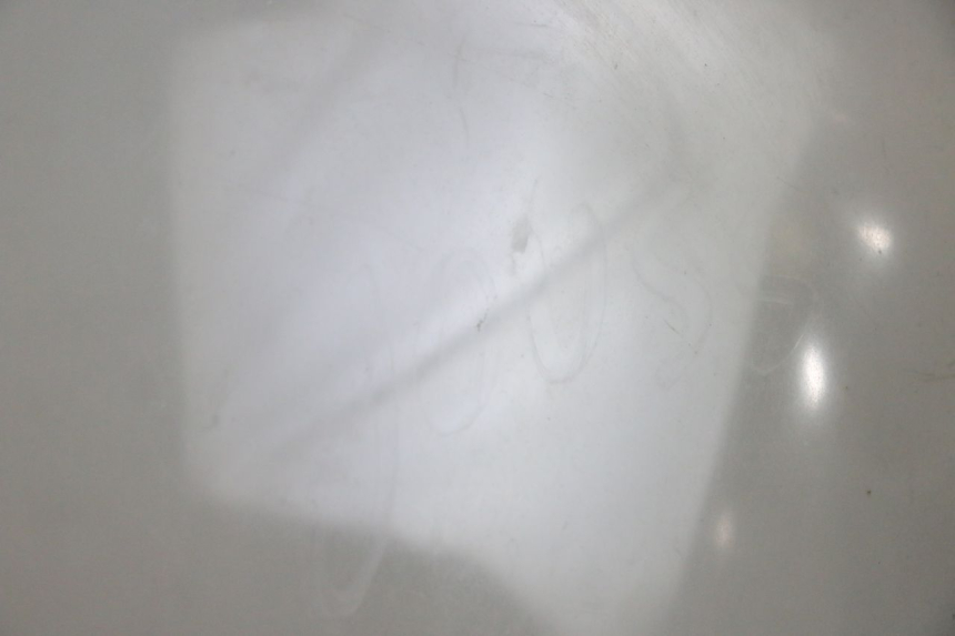 photo de PARE BRISE PIAGGIO X8 125 (2004 - 2007) - Détail de la pièce