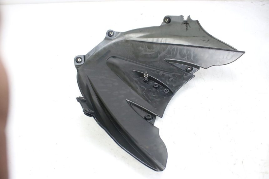 photo de PARE BRISE PIAGGIO X9 EVOLUTION 125 (2003 - 2007) - Zoom état d’usage